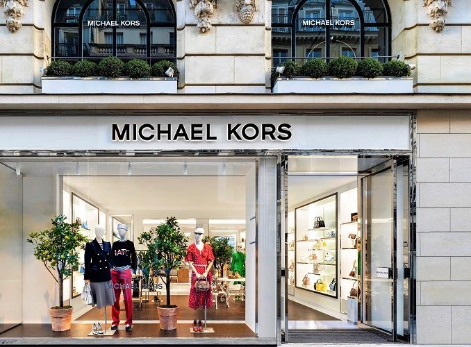 Michael Kors rouvre sa boutique à Paris FR